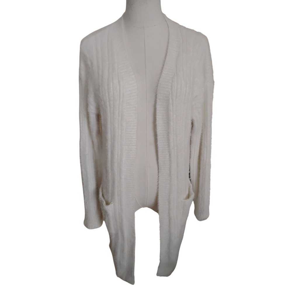 No Boundaries White Super Fuzzy Soft Cardigan Size XXS